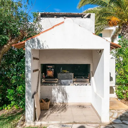 Albufeira Daire Guia (Faro)